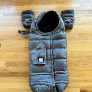 7 A.M. Enfant Baby Stroller blanket 212 evolution Footmuff Dark Gray